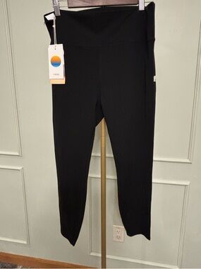 Vuori Black Leggings All the Feels Buttery Soft Stretchy NWT XXL/2X